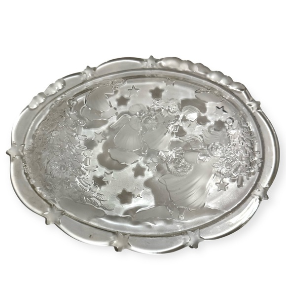 1980’s Christmas Glass Plate with Angels, Stars, Celestial, Oval Candy Dish - Picture 6 of 6